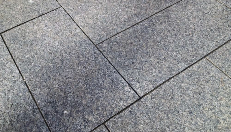 Load image into Gallery viewer, Ash Black Granite Paving - 600 x 295 x 20mm - Sawn & Brushed