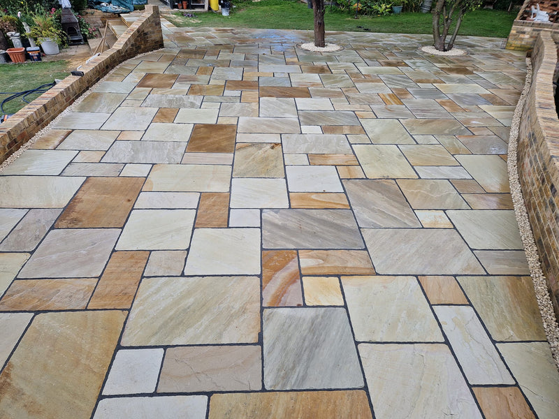 Load image into Gallery viewer, Mint Fossil Indian Sandstone Paving - Patio Pack - Mixed Sizes - Hand Cut & Riven