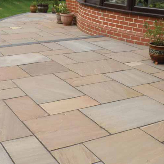 How to choose a natural stone paving?
