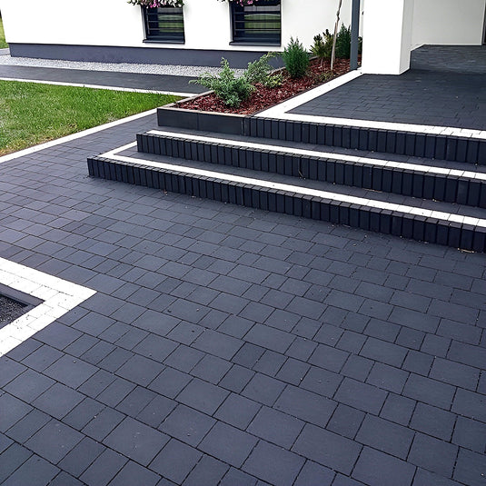 Lakeland Kendalstone 50mm Charcoal (Mixed Pack 210mm/140mm X 140mm)