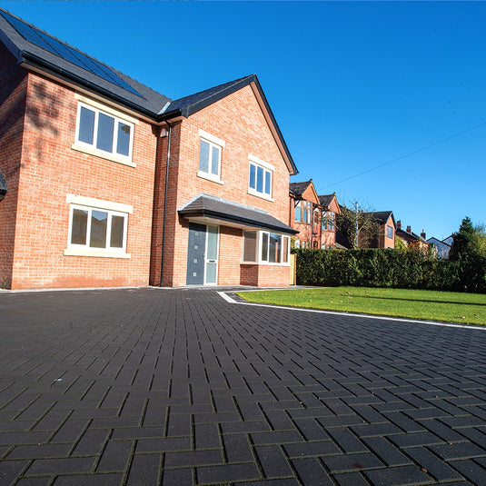 Lakeland Driveway 50mm Charcoal (200mm X 100mm)