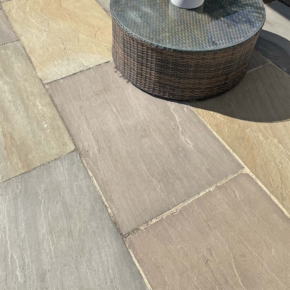 Buff Indian Sandstone Paving - 900 x 600 x 18mm - Hand Cut & Riven ...