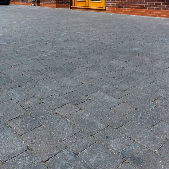 Load image into Gallery viewer, Lakeland Derwentstone Cobbles 50mm Charcoal (105mm X 140mm)
