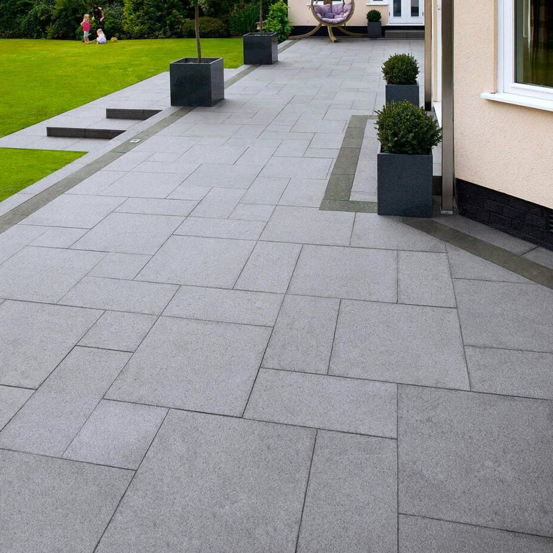 Load image into Gallery viewer, Dark Grey Granite Paving - 600 x 295 x 20mm - Sawn &amp; Flamed
