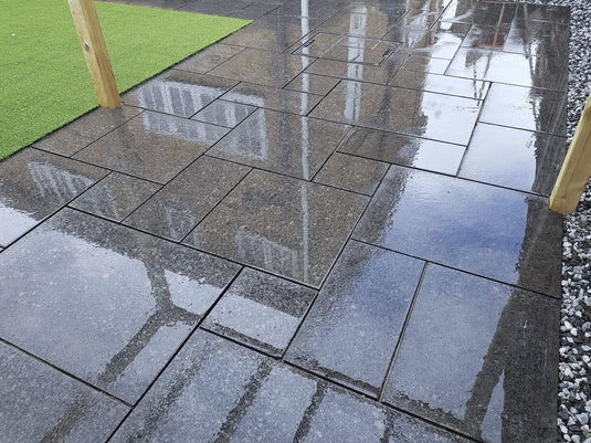 Emperor Black Granite Paving - 600 x 295 x 20mm - Sawn & Brushed