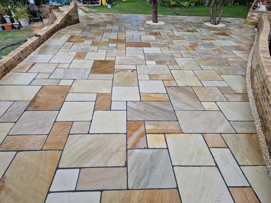 Mint Fossil Indian Sandstone Paving - Patio Pack - Mixed Sizes - Hand Cut & Riven