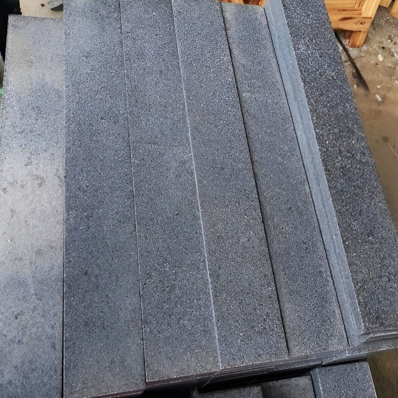 Load image into Gallery viewer, Emperor Black Granite Planks - 600 x 147 x 20mm - Sawn &amp; Leathered

