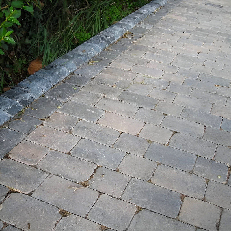 Load image into Gallery viewer, Lakeland Derwentstone Cobbles 50mm Ash (105mm X 140mm)
